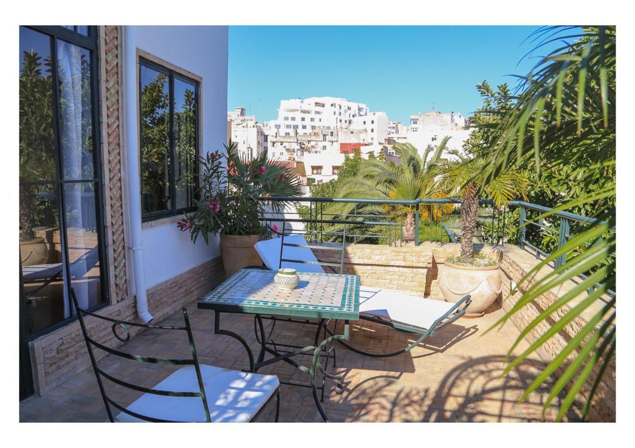 La Maison De Bed & Breakfast